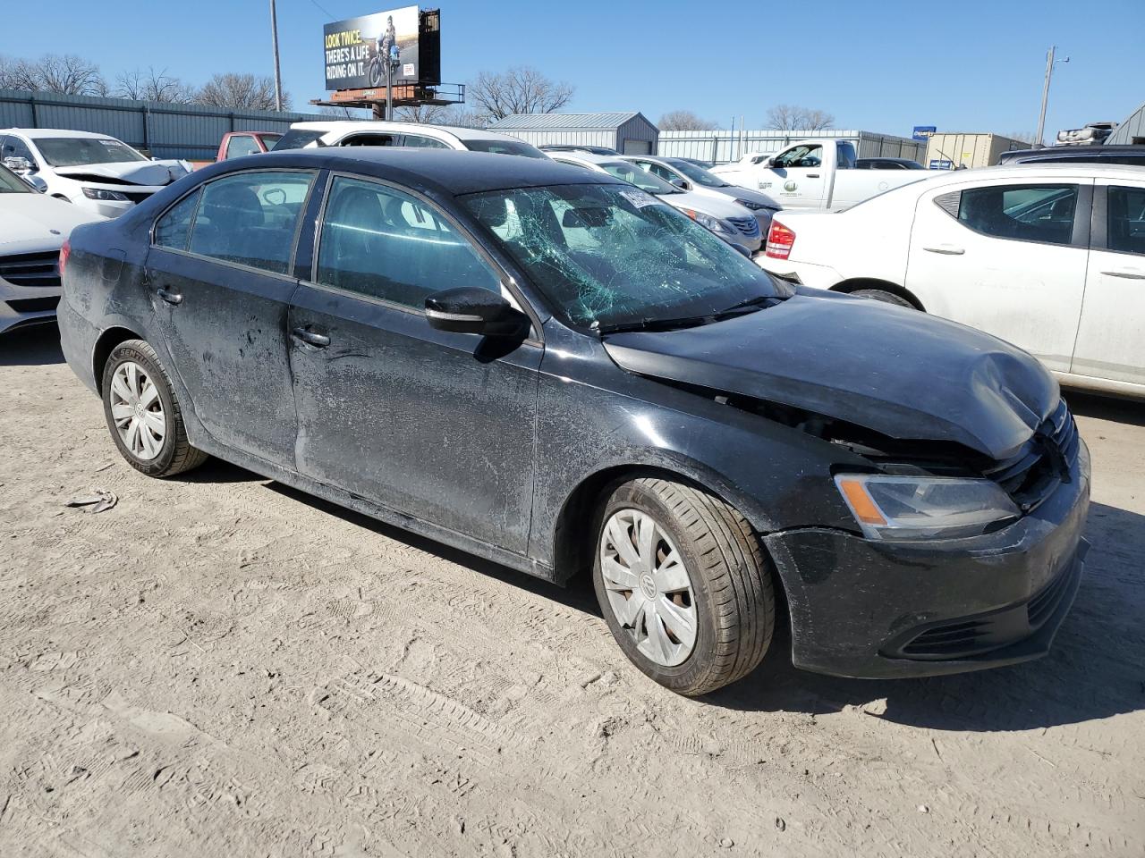 2014 Volkswagen Jetta - Image 4