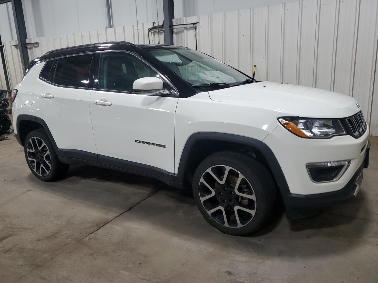 2018 Jeep Compass - Image 4