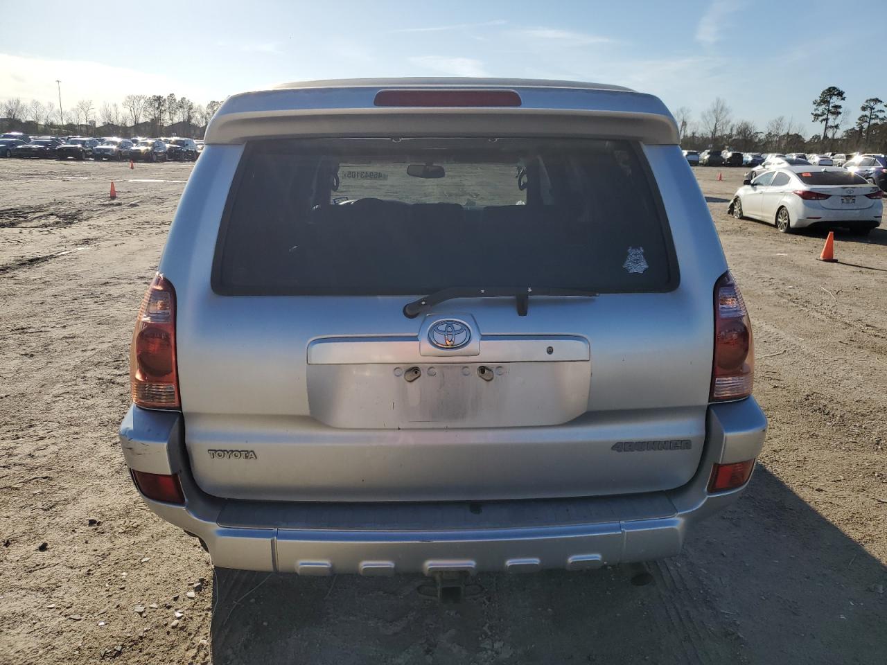 2005 Toyota 4Runner - Image 6