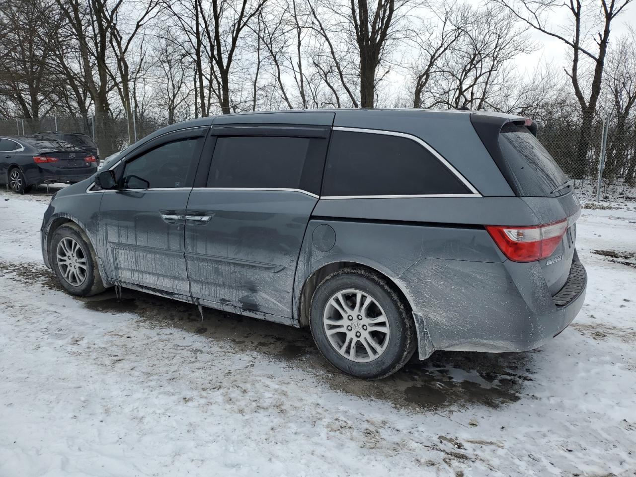 2011 Honda Odyssey - Image 2