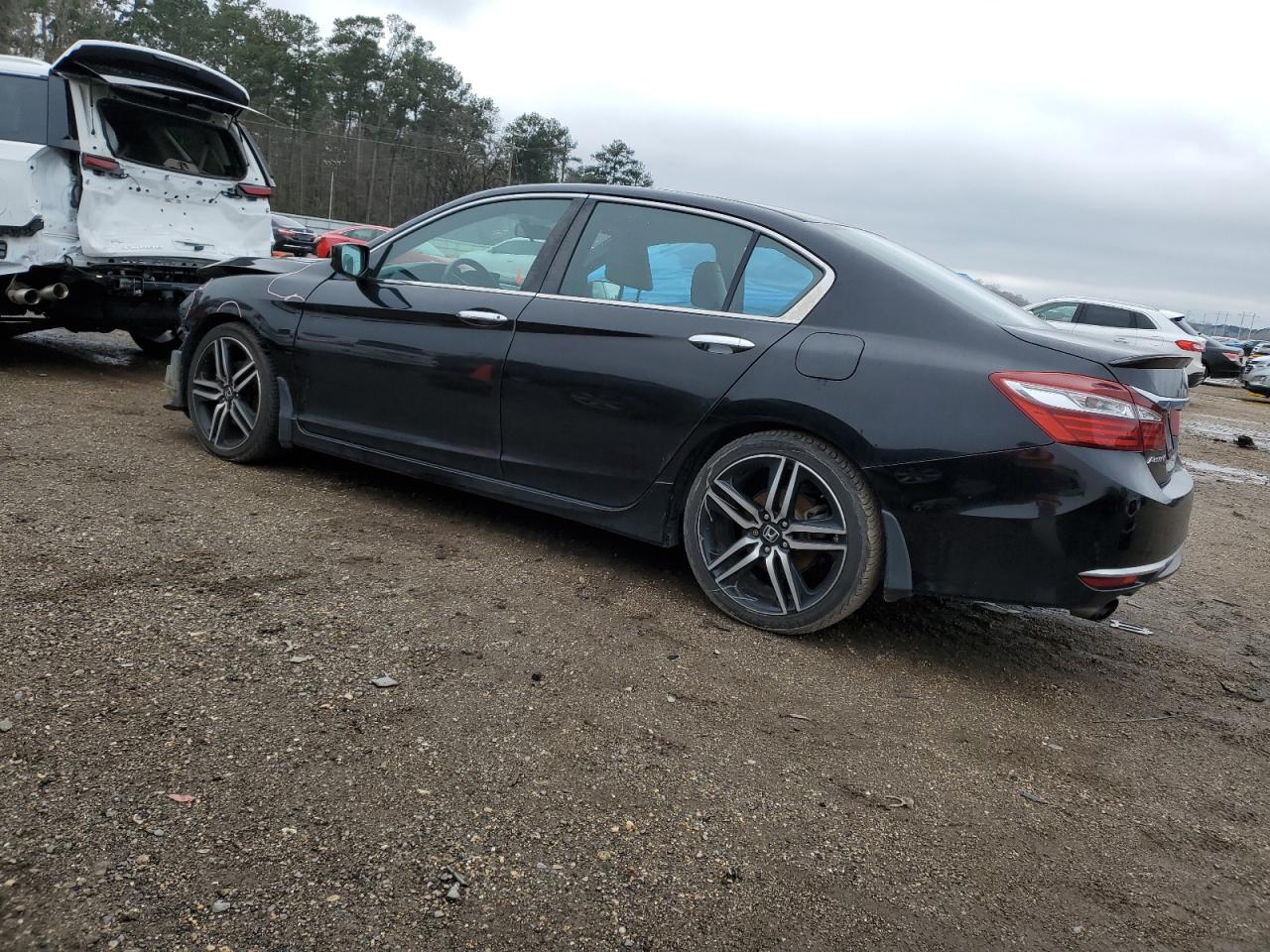 2016 Honda Accord - Image 2