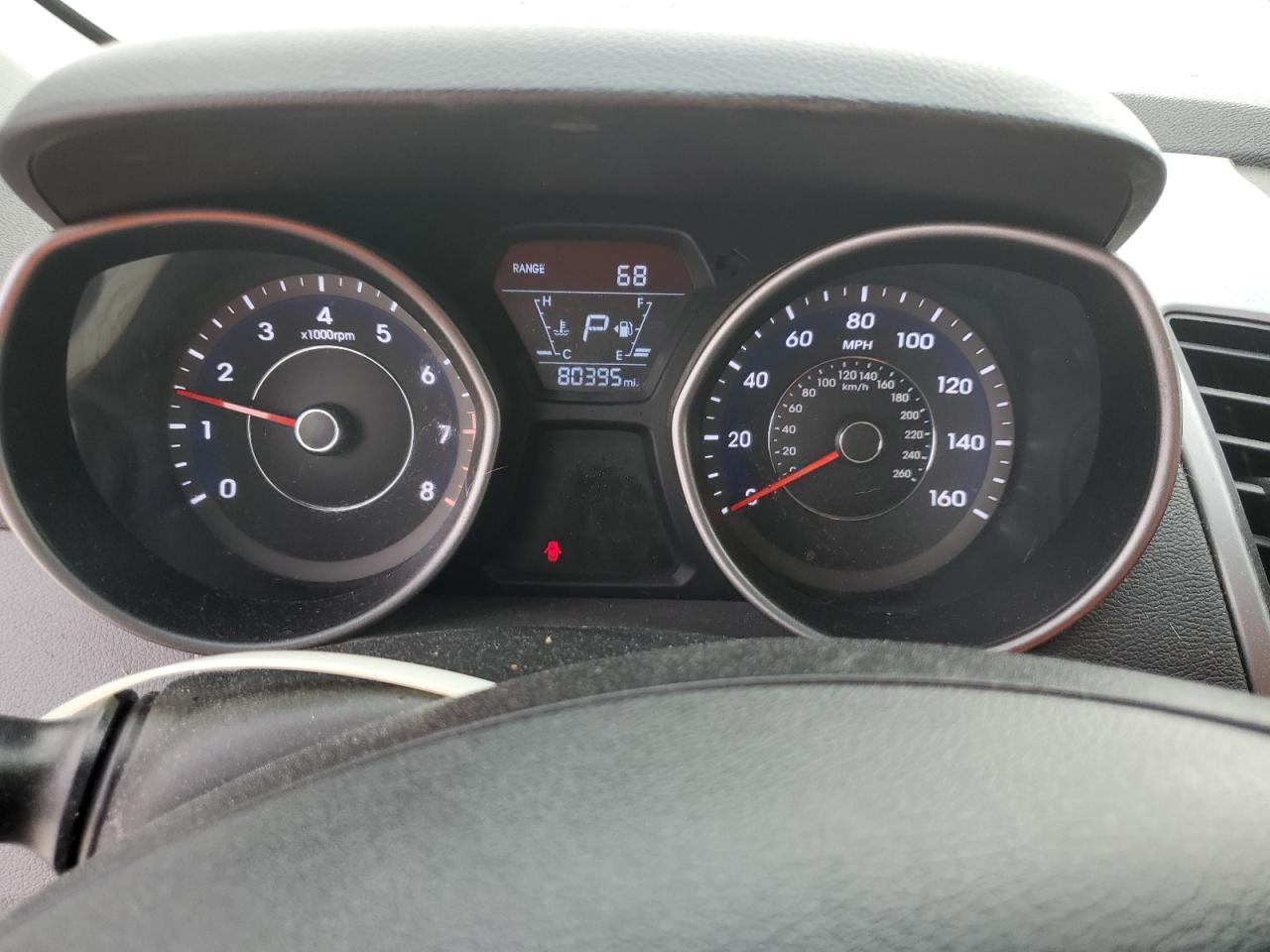 2015 Hyundai Elantra - Image 9