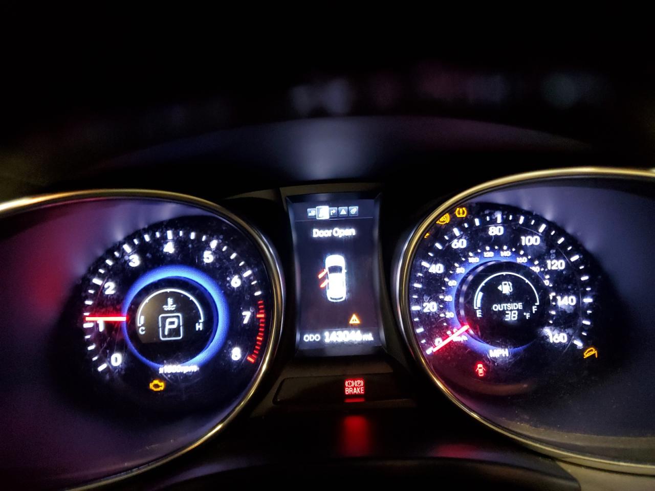 2013 Hyundai Santa Fe - Image 9