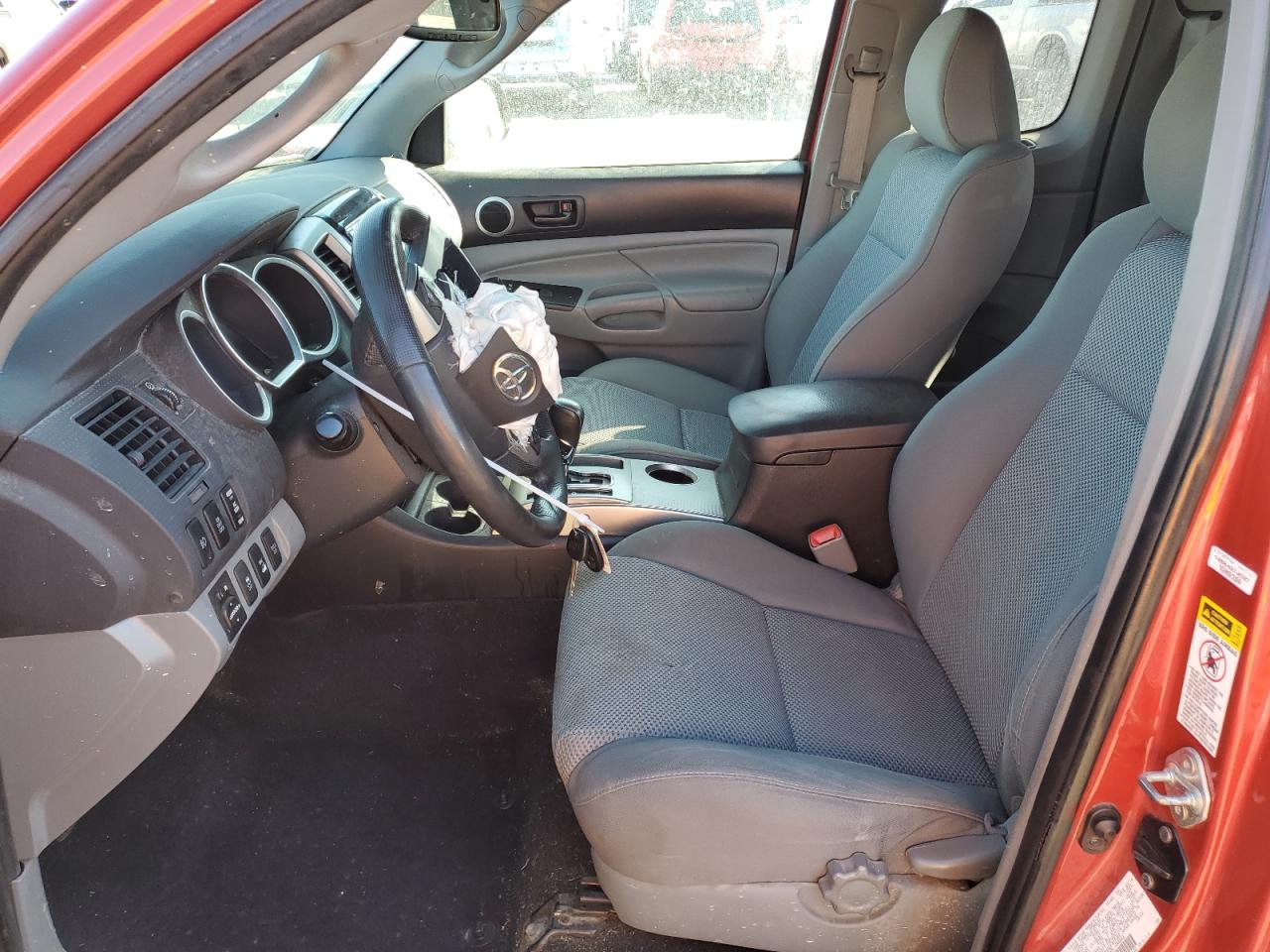 2014 Toyota Tacoma - Image 7