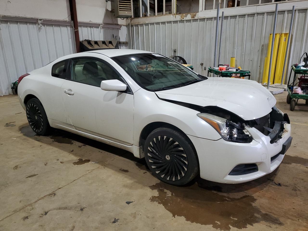2011 Nissan Altima - Image 4