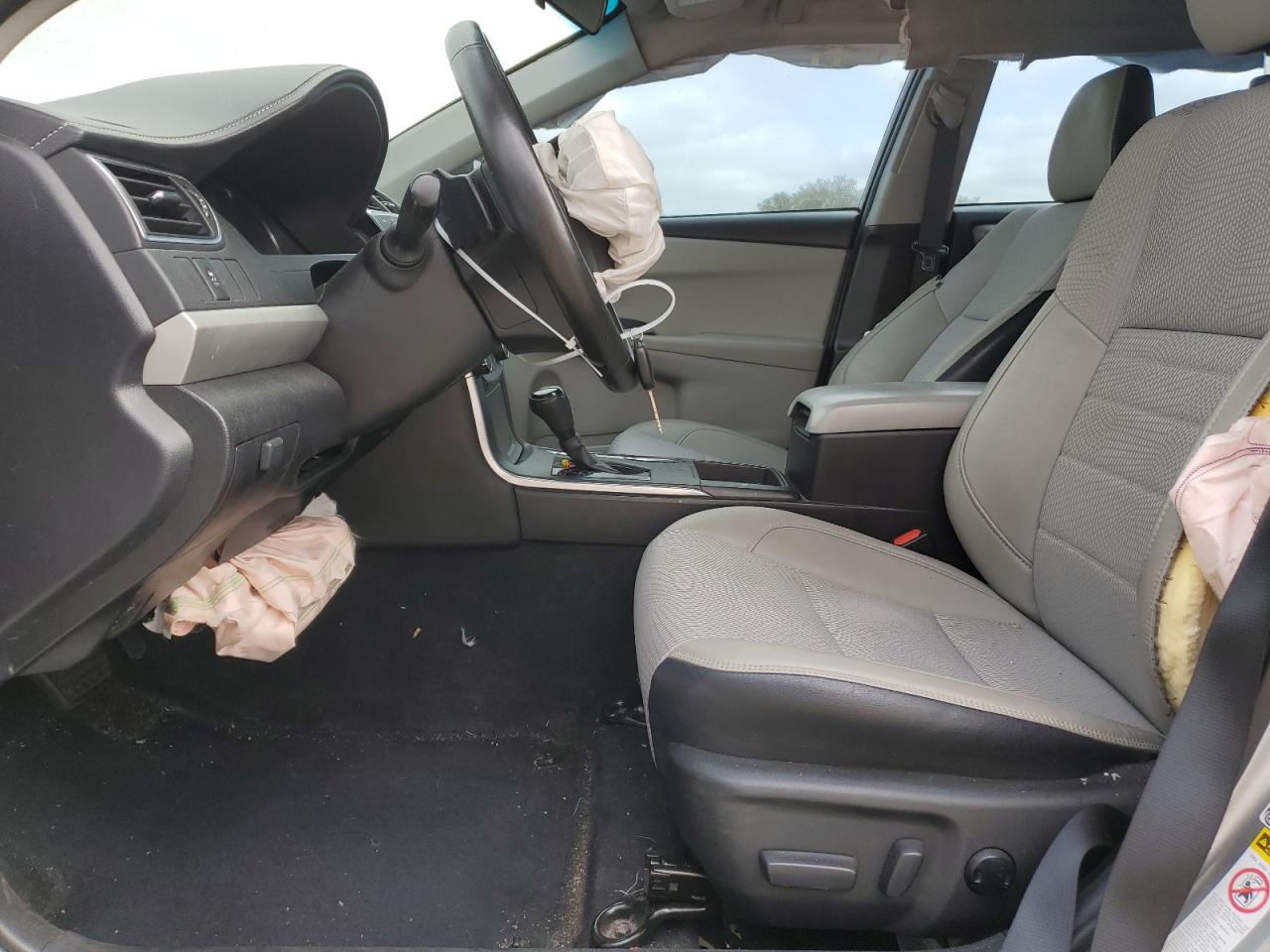 2017 Toyota Camry - Image 7