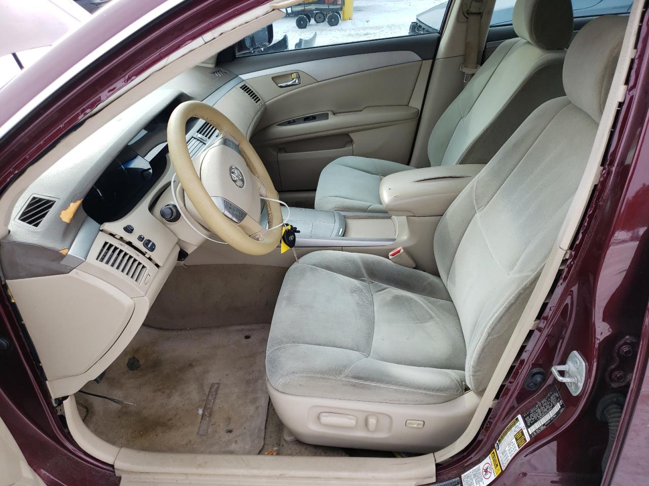 2008 Toyota Avalon - Image 7
