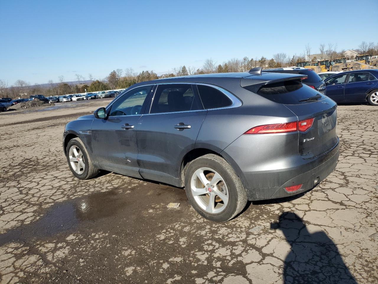 2019 Jaguar F-Pace - Image 2