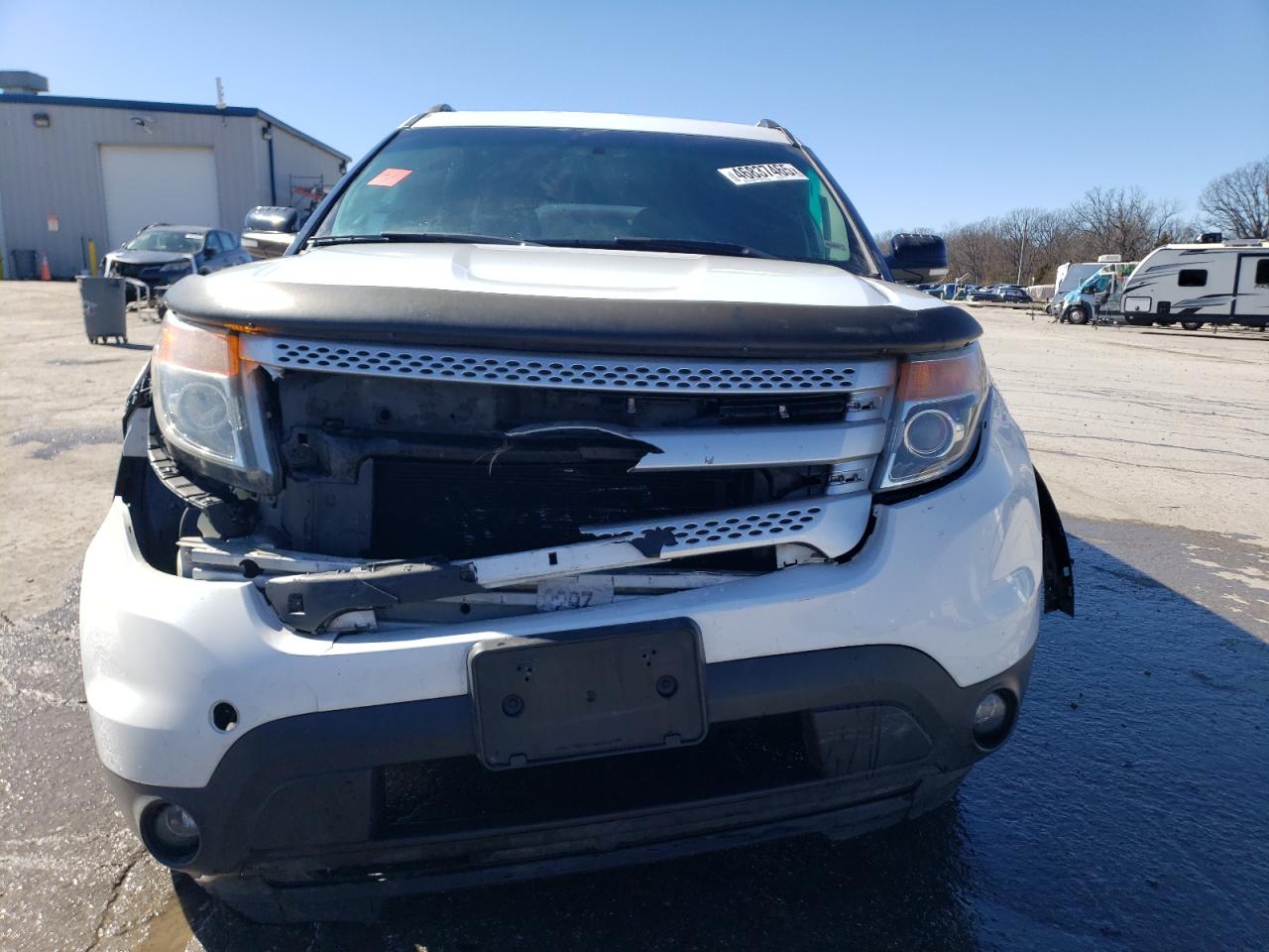 2014 Ford Explorer - Image 5