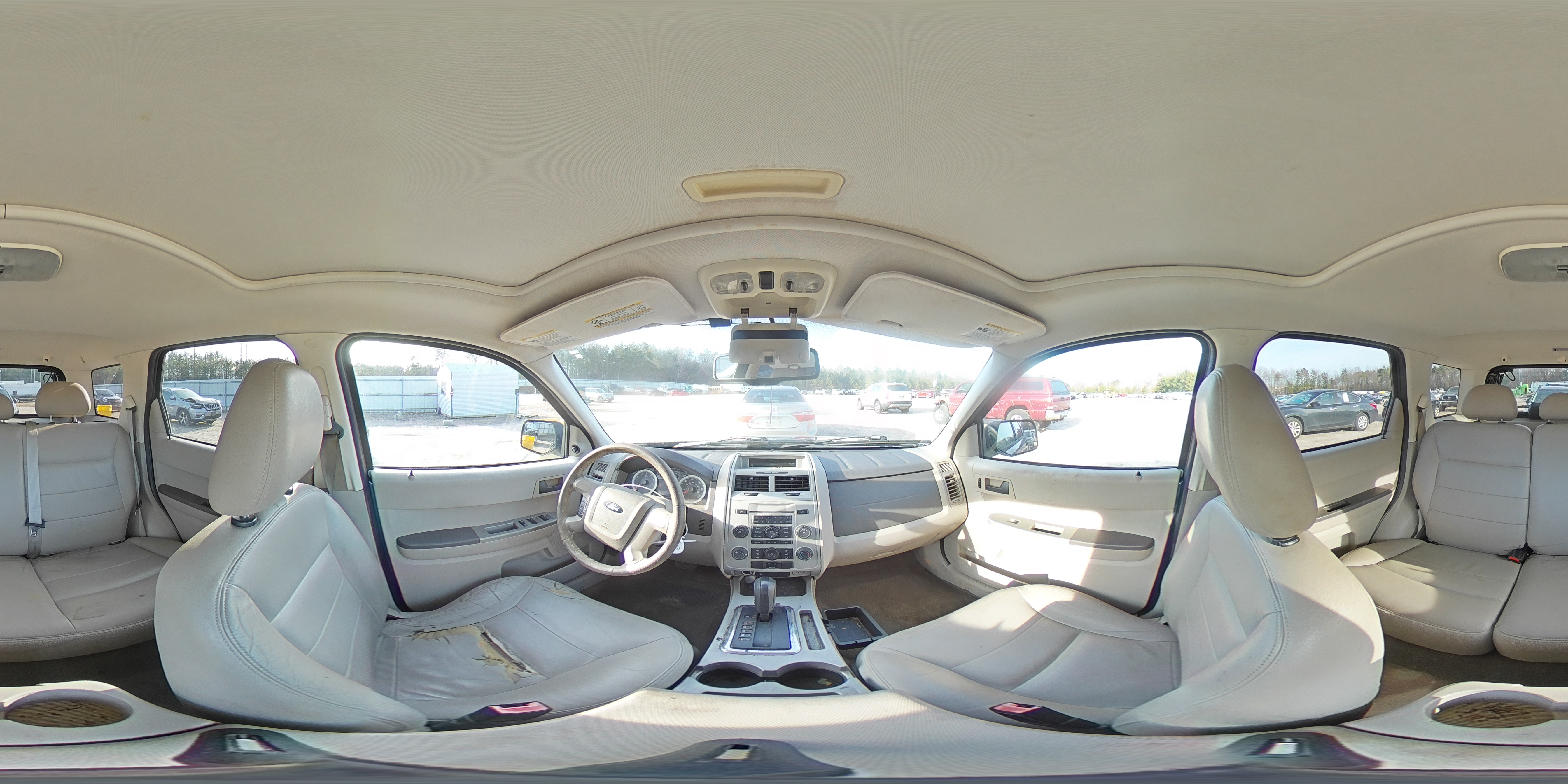 2008 Ford Escape - Image 13