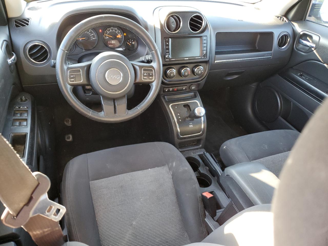 2016 Jeep Liberty (Patriot) - Image 8