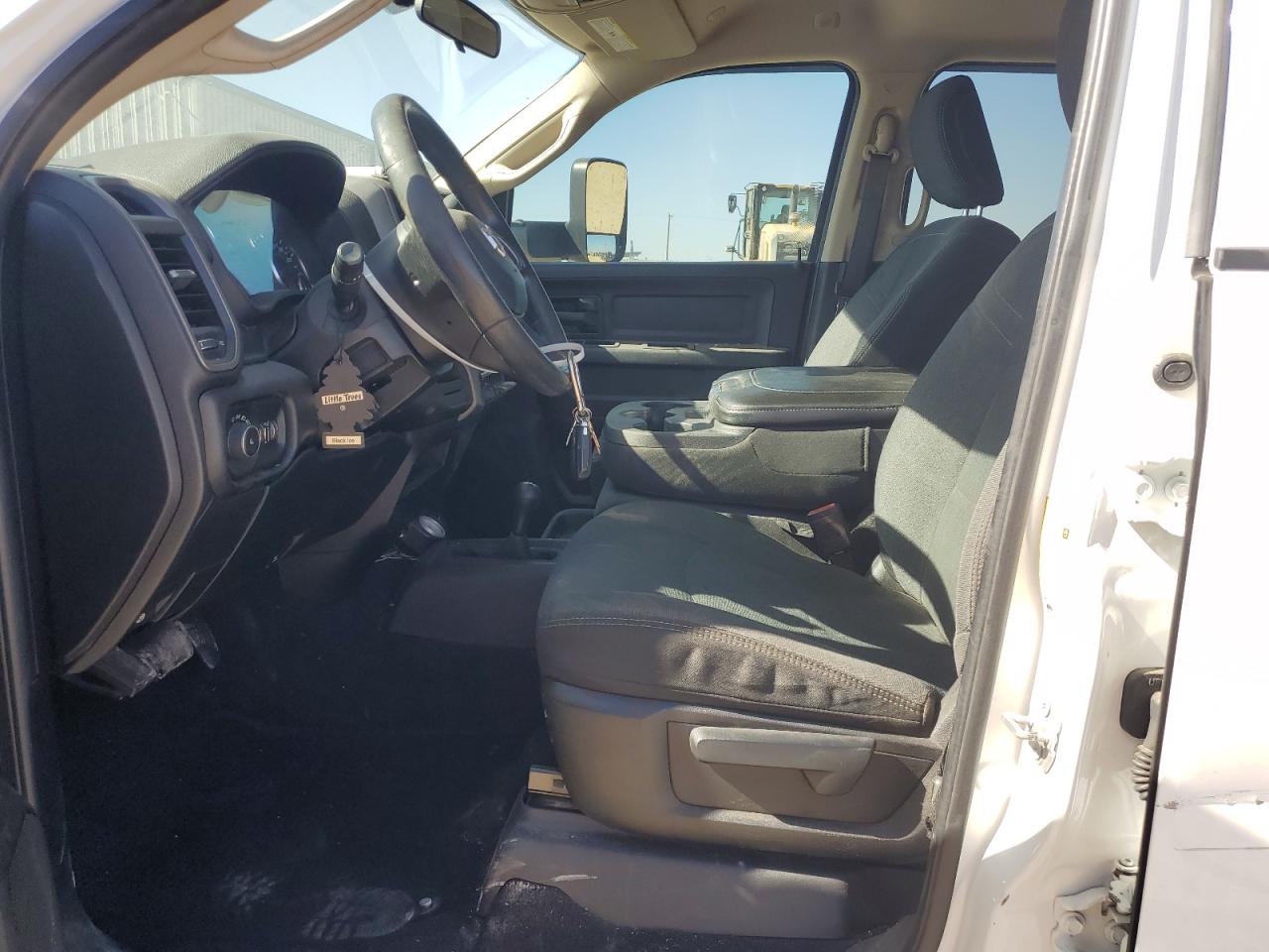 2020 RAM 2500 - Image 7