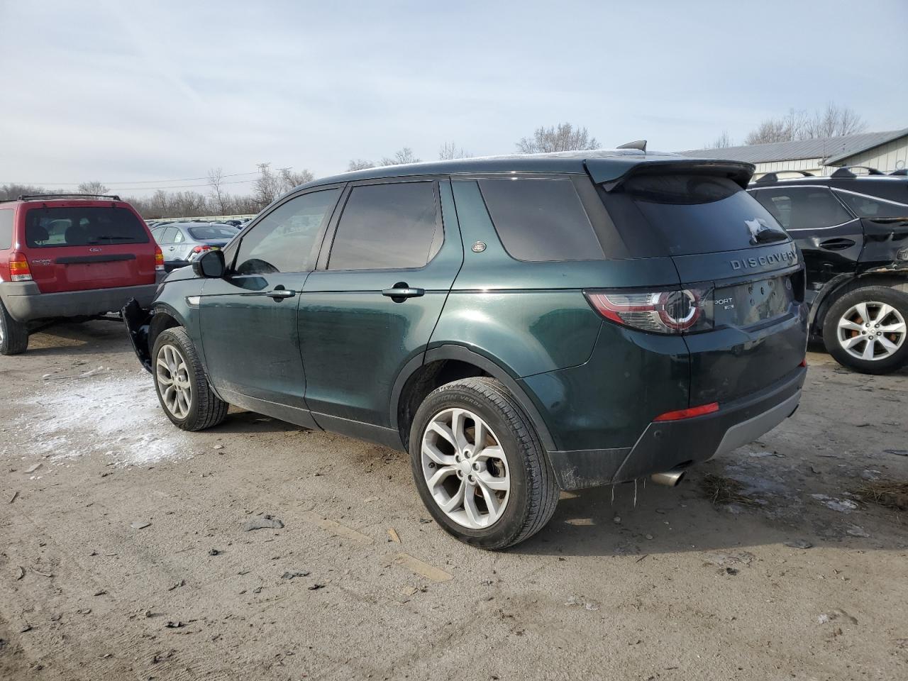 2017 Land Rover Discovery - Image 2