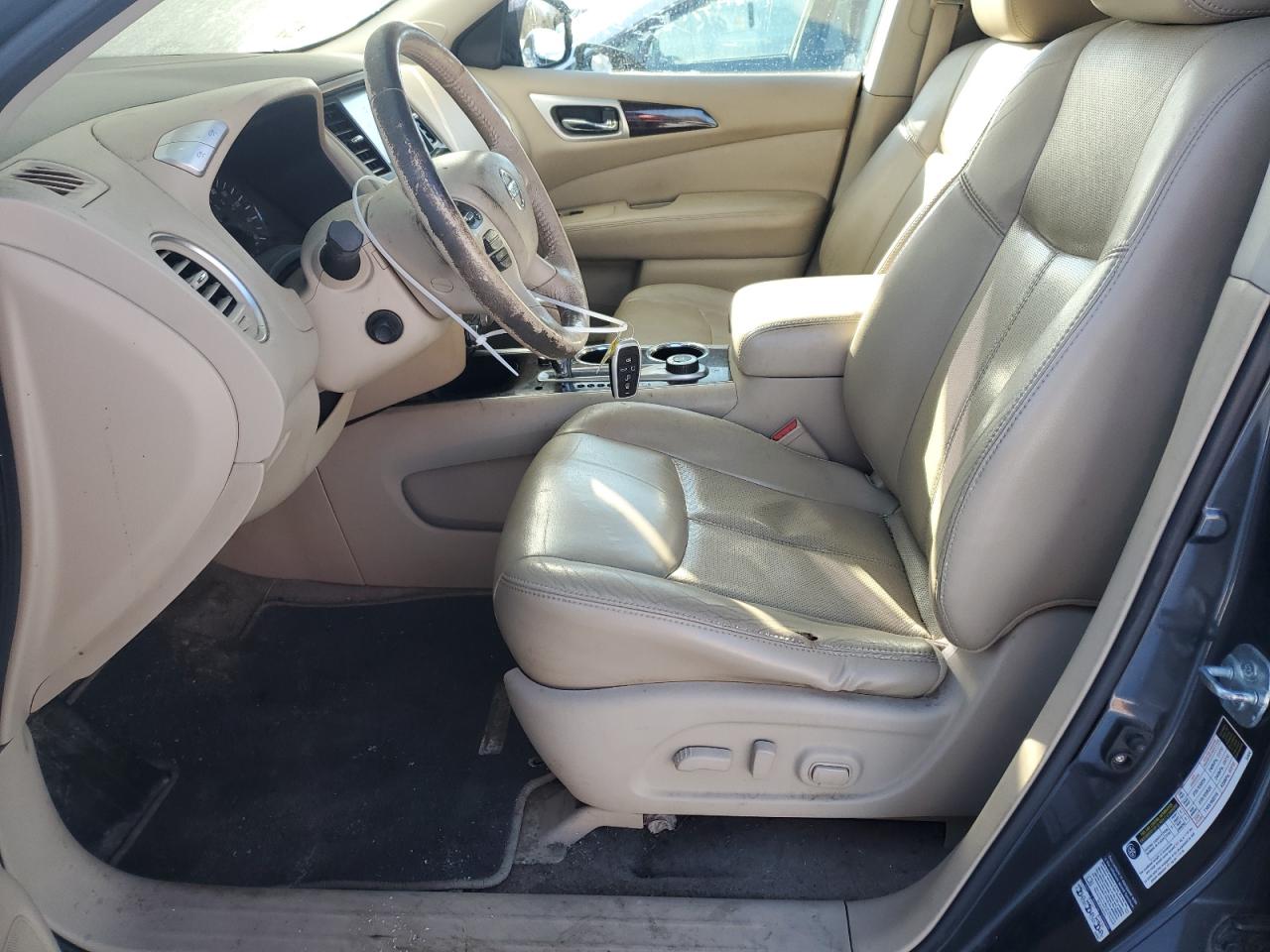 2014 Nissan Pathfinder - Image 7