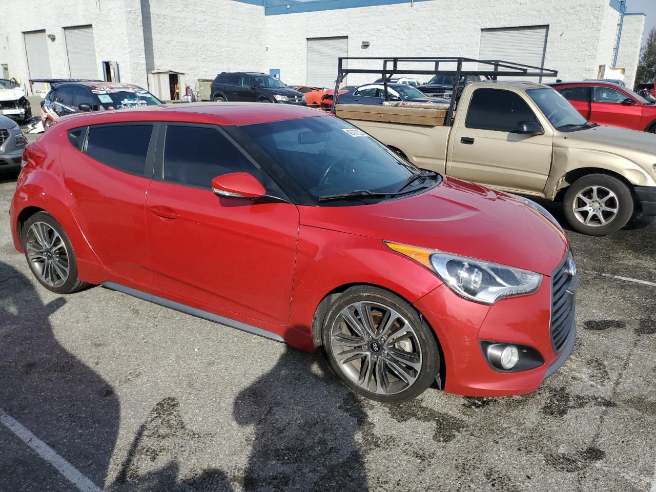 2016 Hyundai Veloster - Image 4