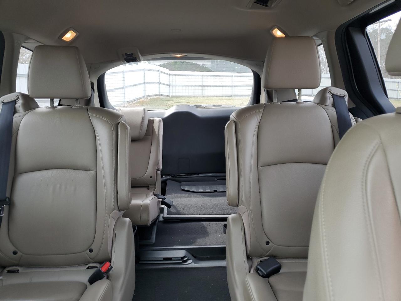 2018 Honda Odyssey - Image 10