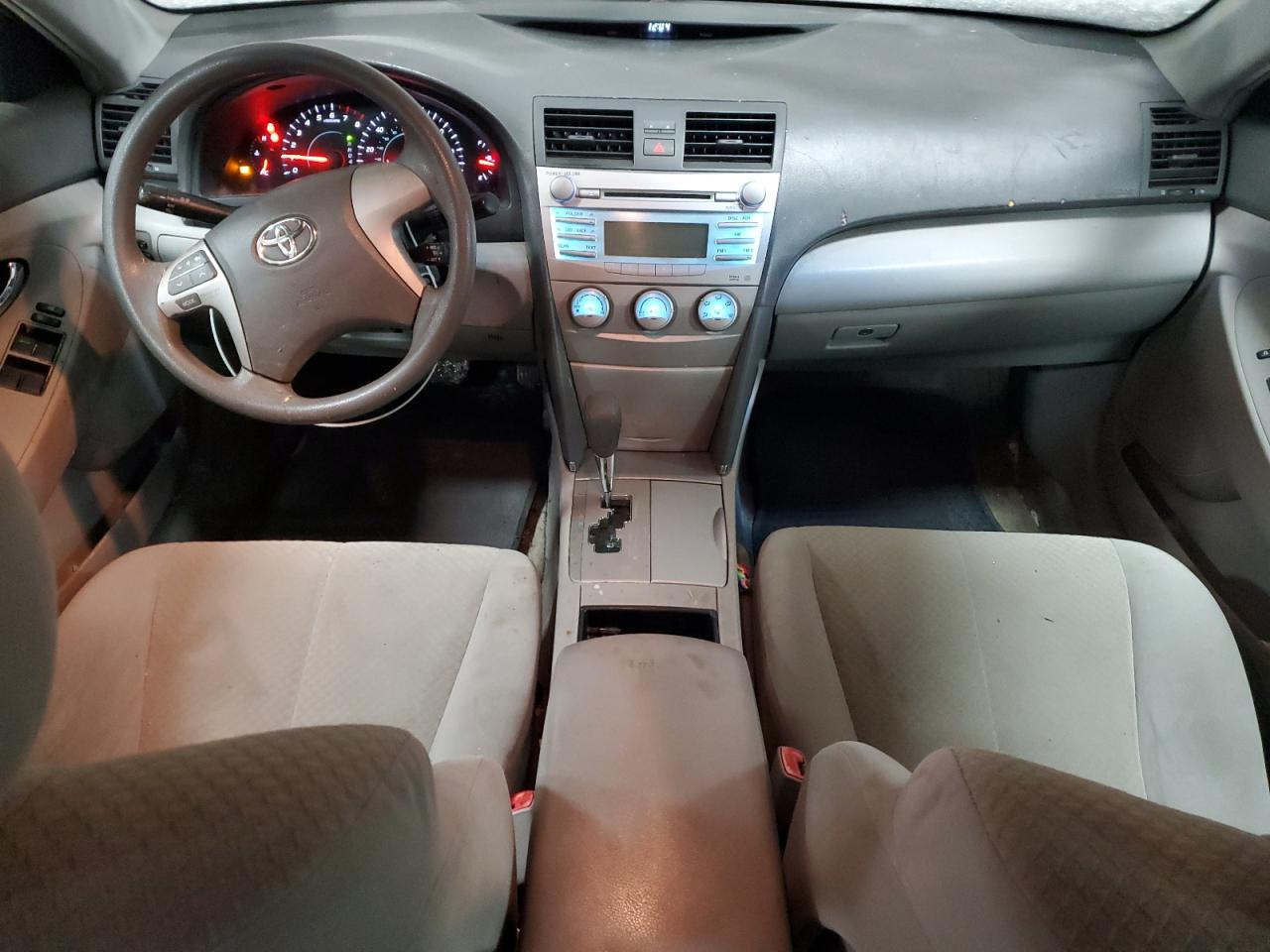 2009 Toyota Camry - Image 8