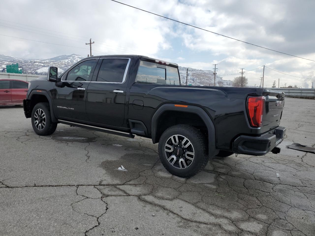 2022 GMC Sierra - Image 2