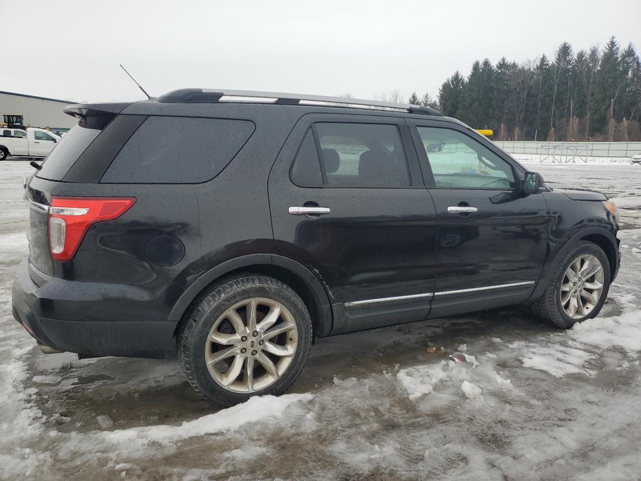 2013 Ford Explorer - Image 3