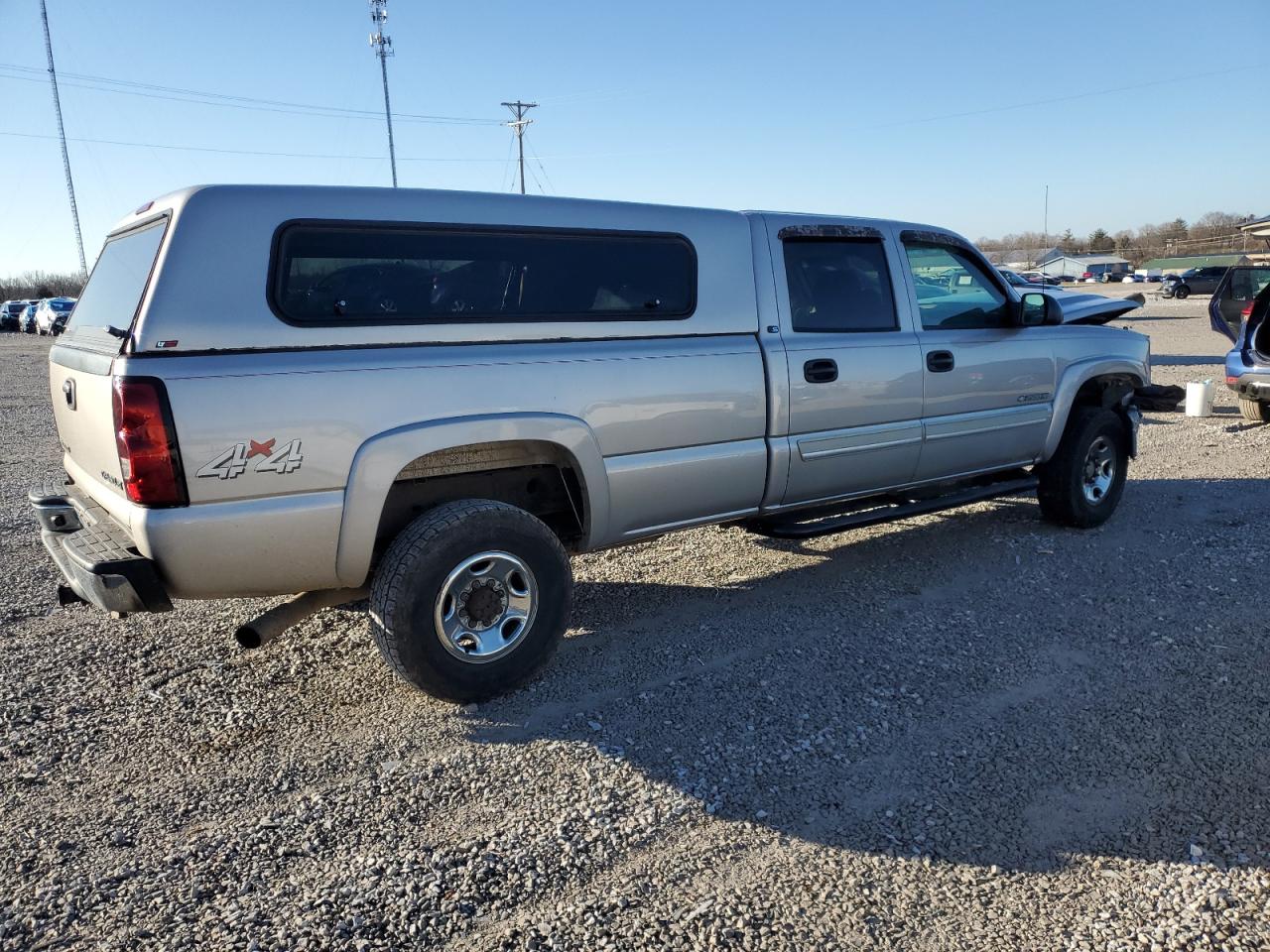 2005 Chevrolet Silverado - Image 3