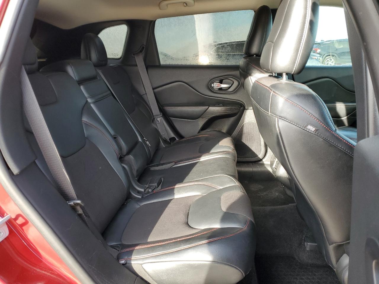 2014 Jeep Cherokee - Image 11