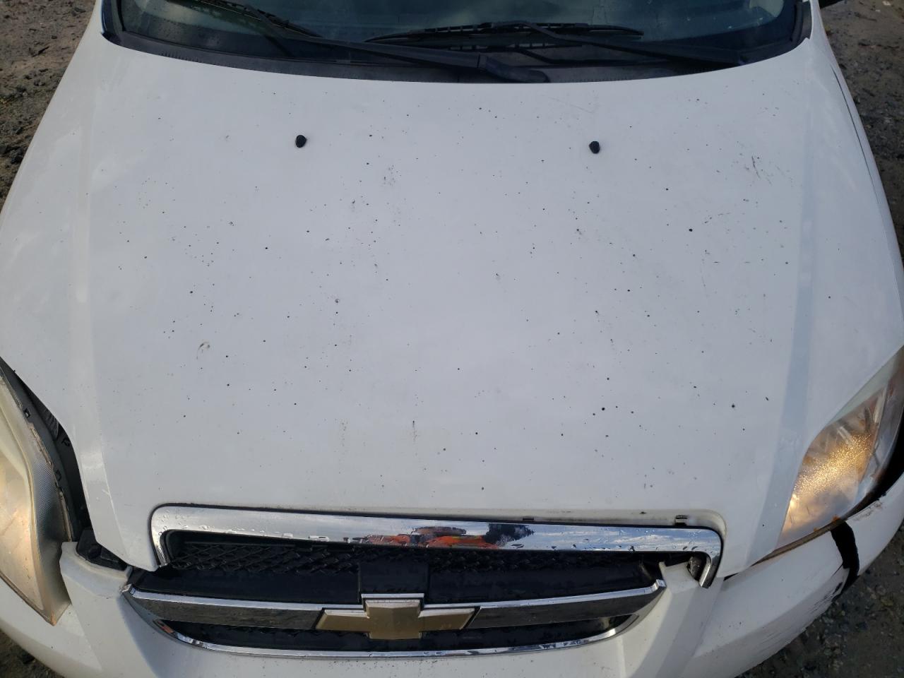 2011 Chevrolet Aveo - Image 11
