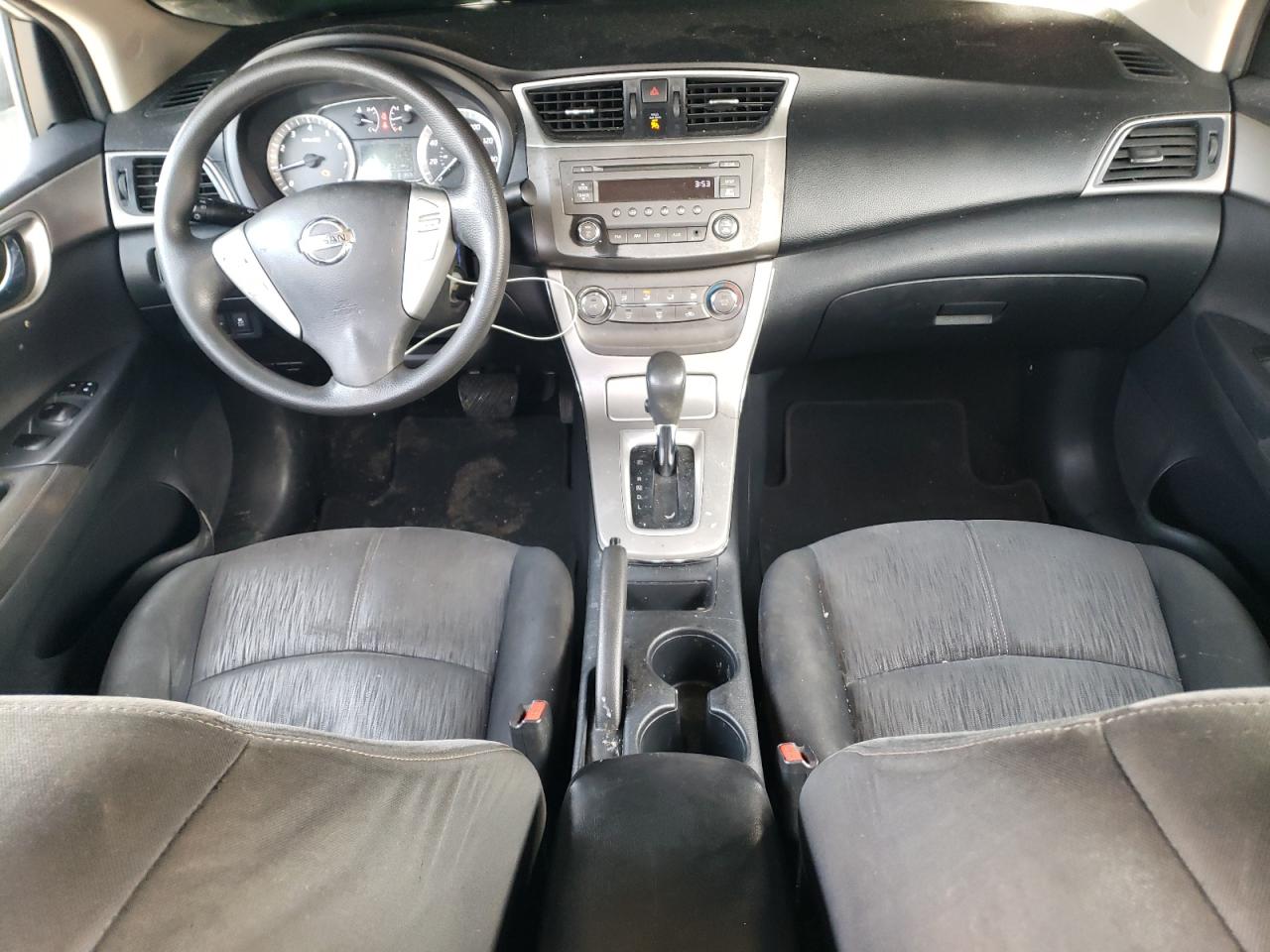 2014 Nissan Sentra - Image 8
