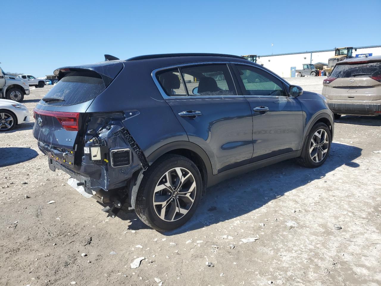 2022 Kia Sportage - Image 3