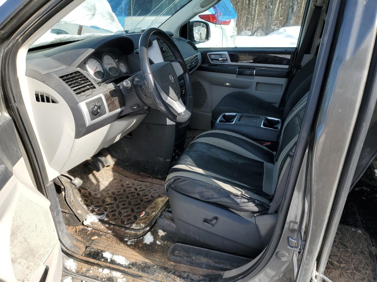 2010 Dodge Grand Caravan Se VIN: 2D4RN4DX0AR457537 Lot: 44135835