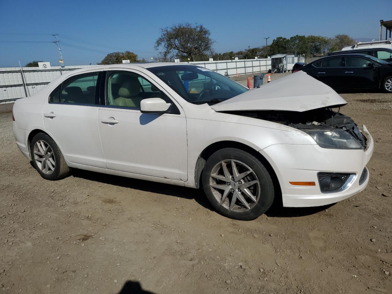 2010 Ford Fusion - Image 4