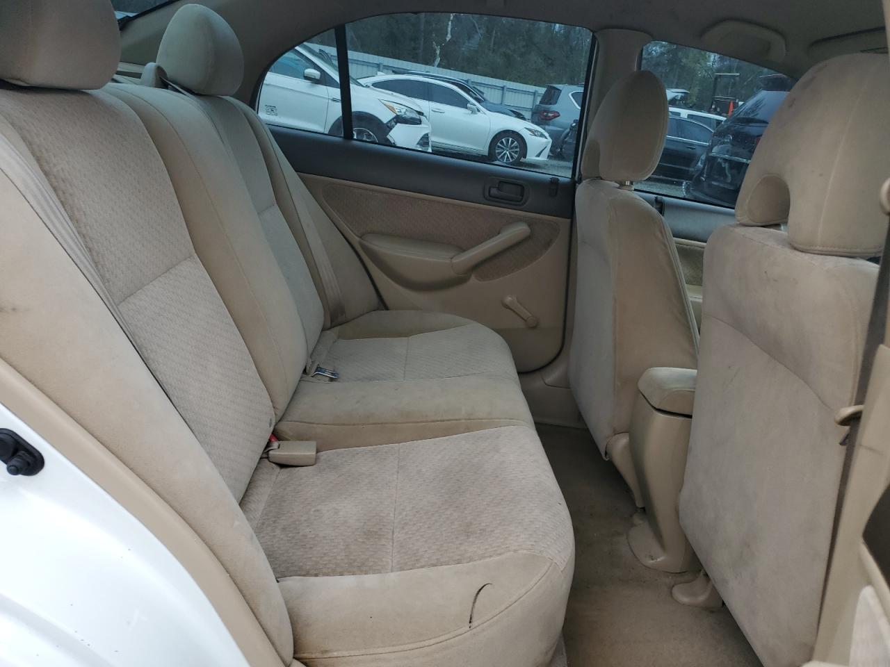 2005 Honda Civic - Image 10
