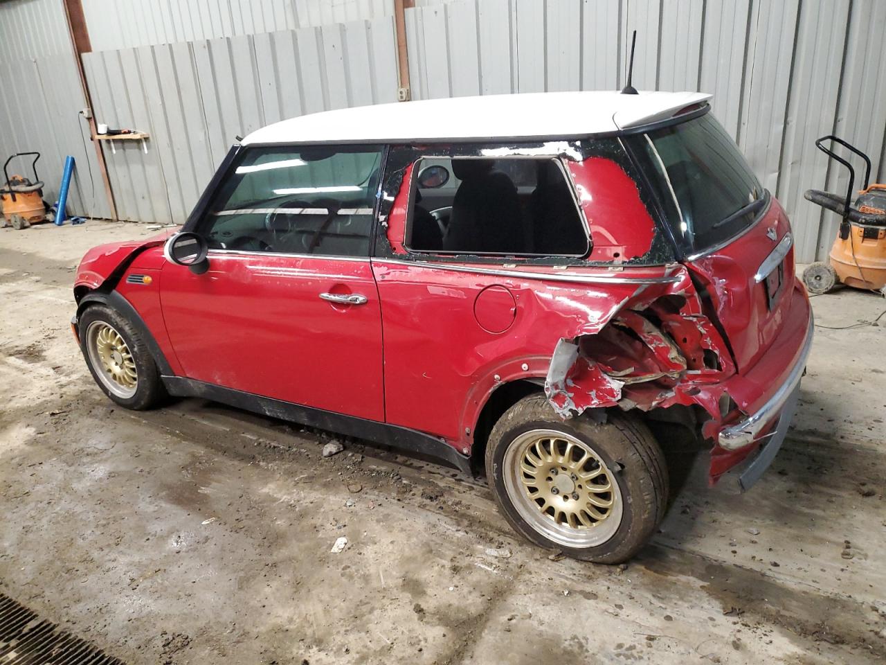 2002 MINI Cooper - Image 2
