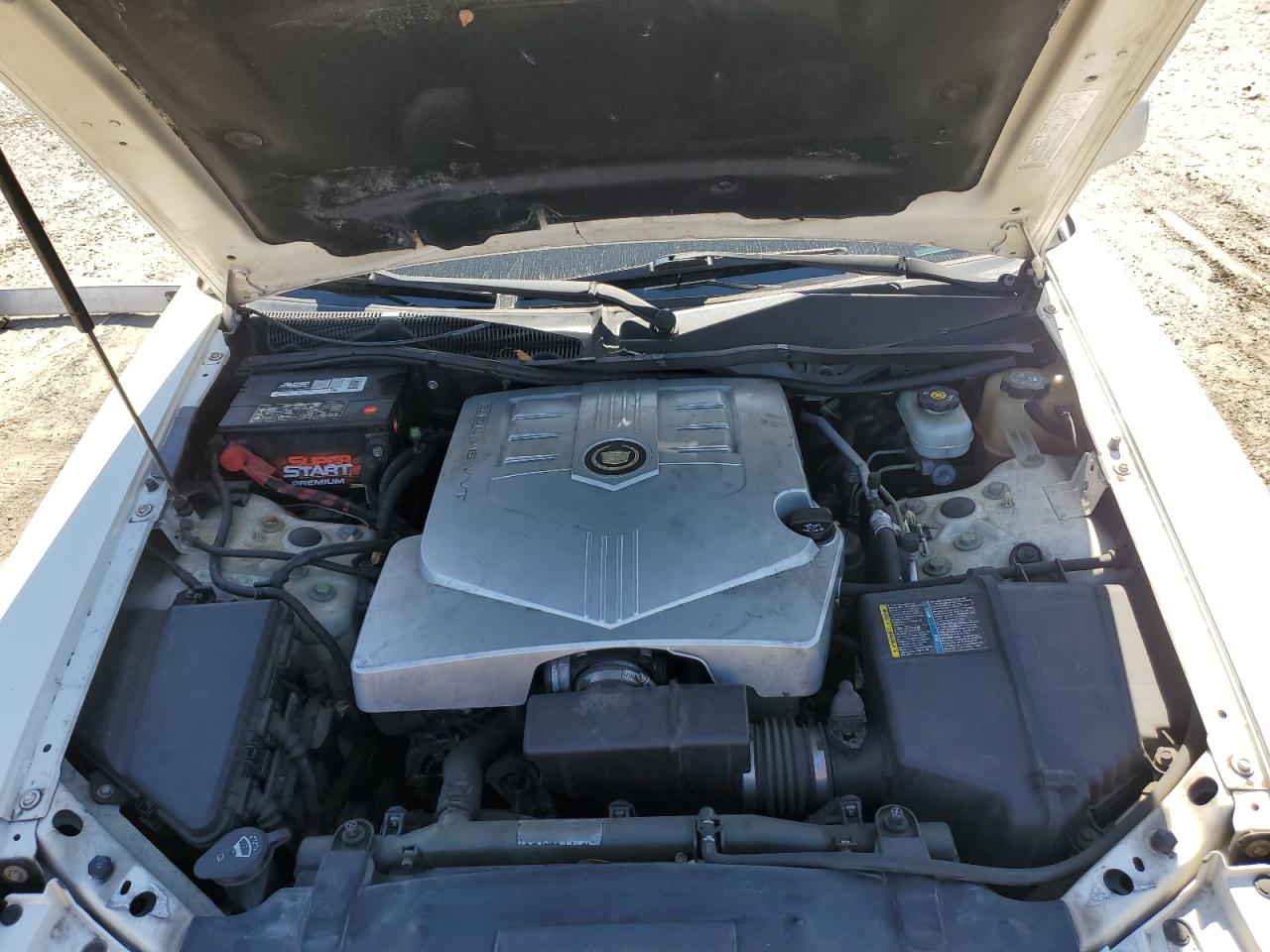 2005 Cadillac CTS - Image 11