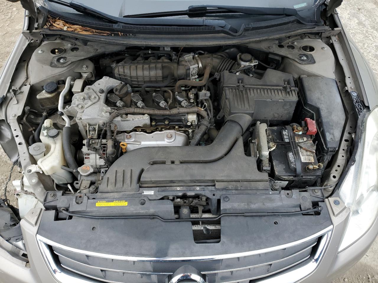 2012 Nissan Altima - Image 11