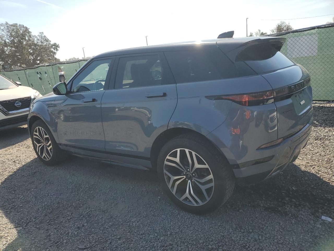 2020 Land Rover Range Rover - Image 2