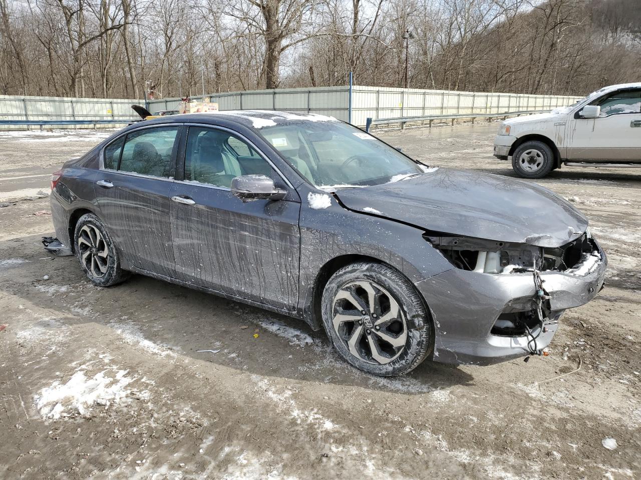 2017 Honda Accord - Image 4