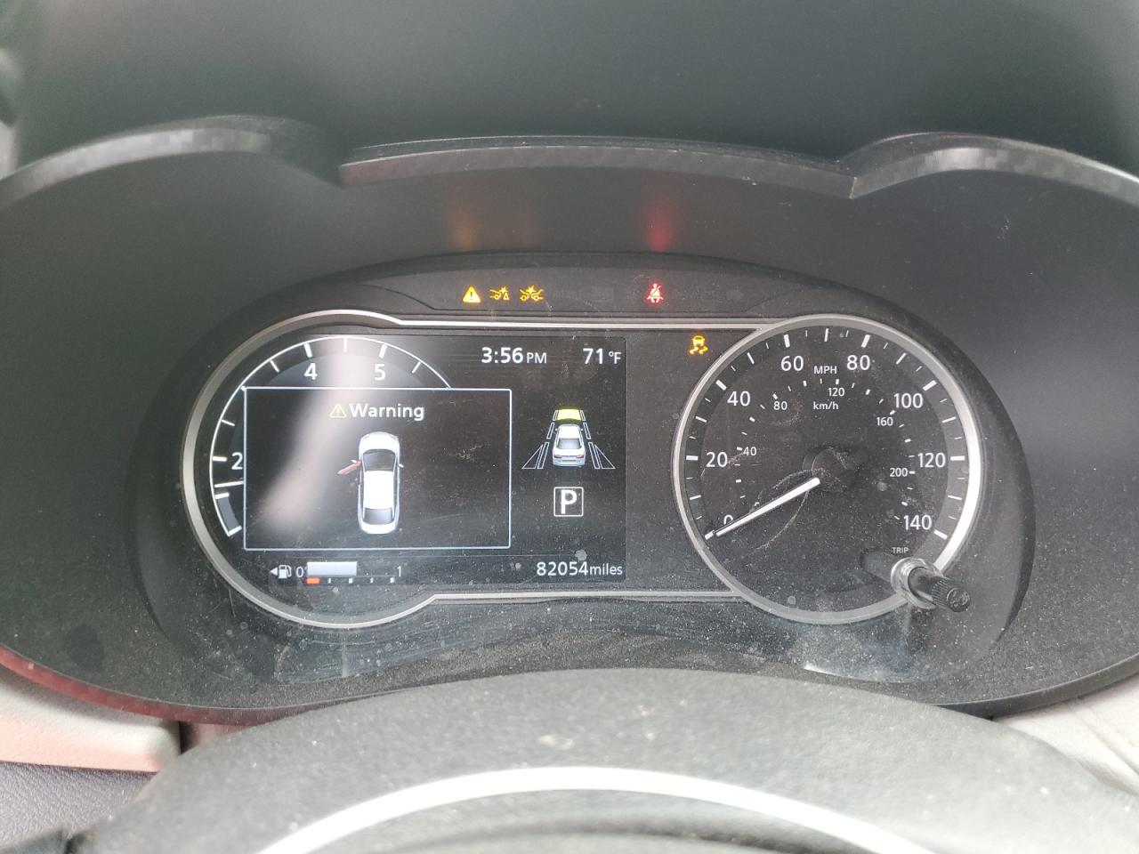 2021 Nissan Versa - Image 9