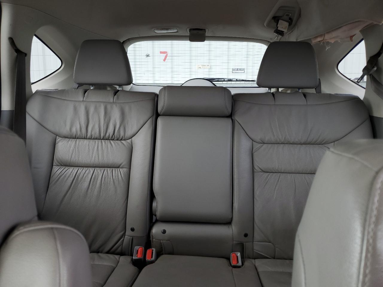 2014 Honda CR-V - Image 10