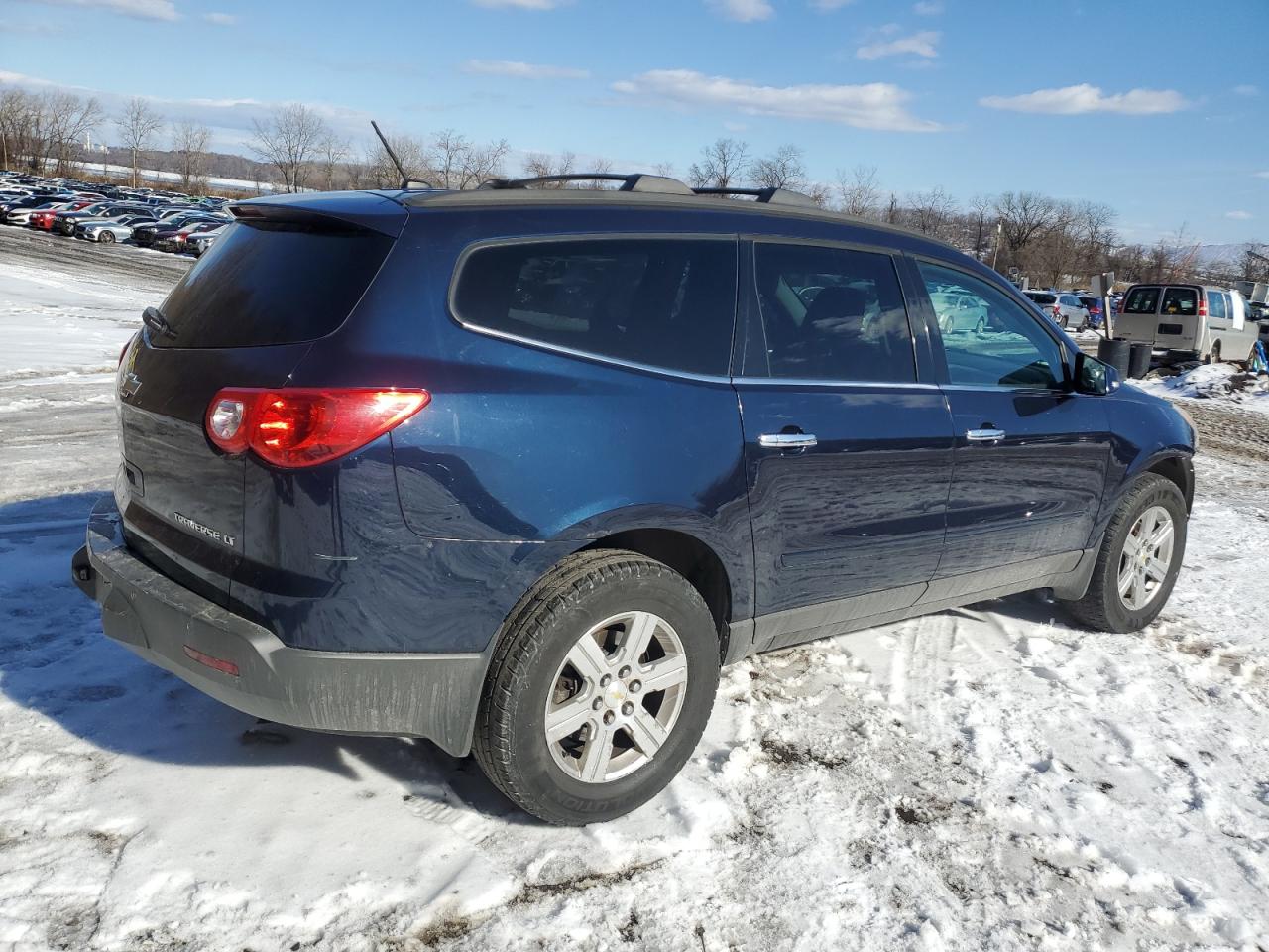 2012 Chevrolet Traverse - Image 3
