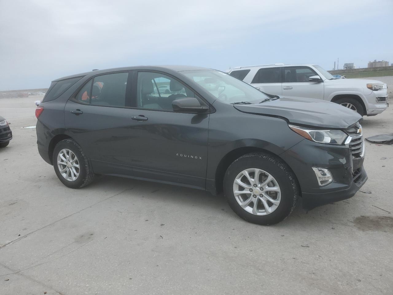 2018 Chevrolet Equinox - Image 4