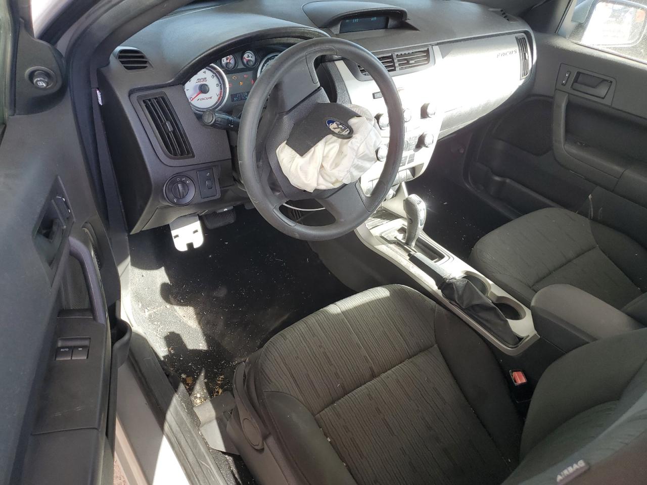 2009 Ford Focus Se VIN: 1FAHP32N59W155619 Lot: 46514525