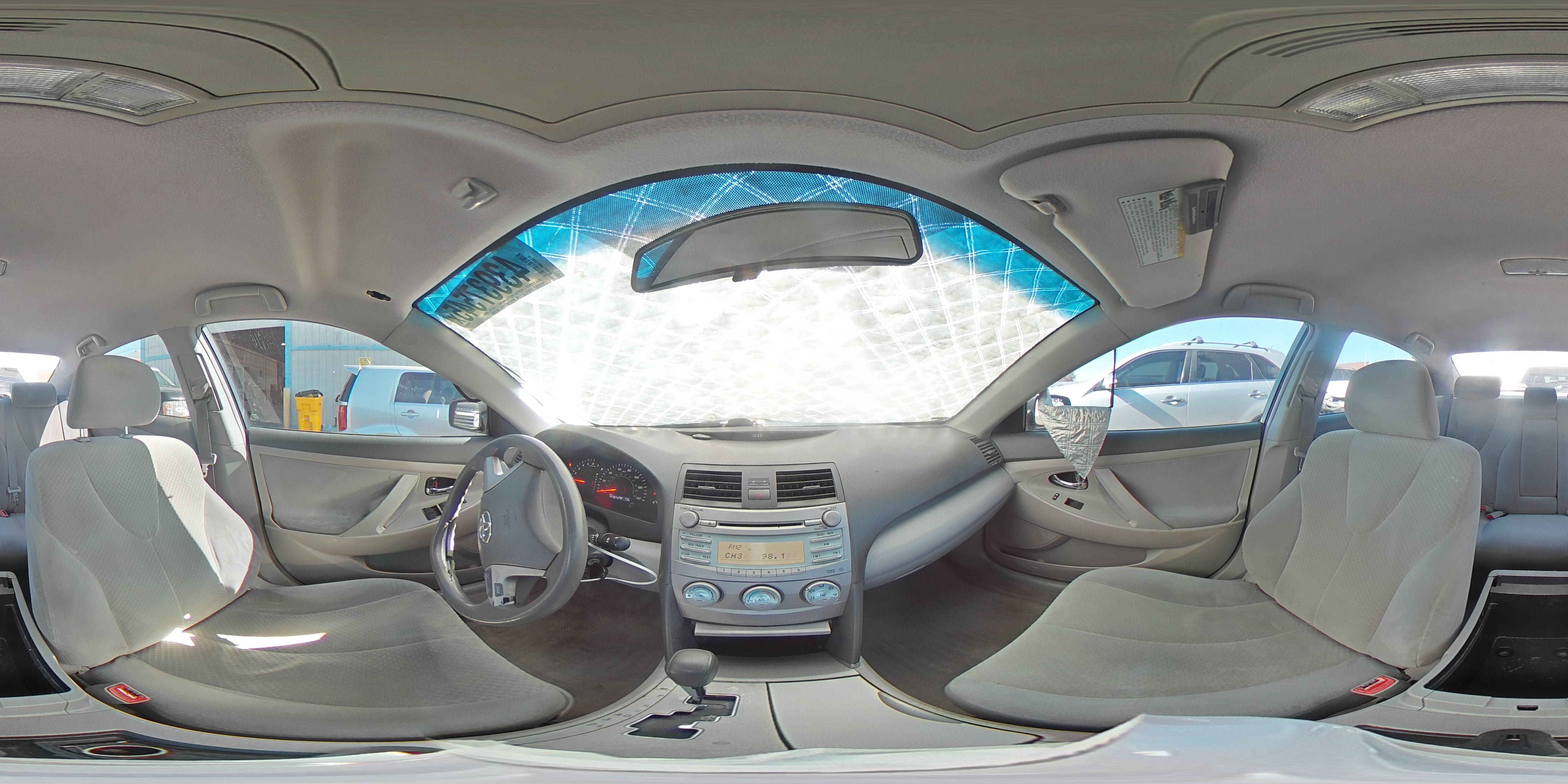 2009 Toyota Camry - Image 13