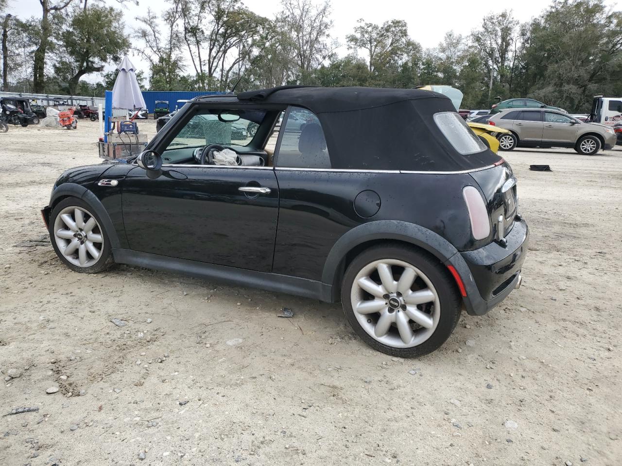2005 MINI Cooper - Image 2