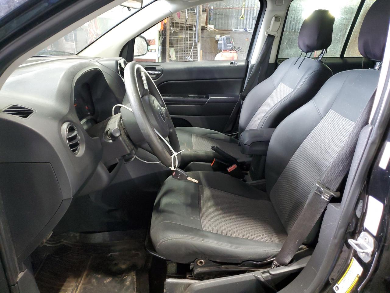 2012 Jeep Compass - Image 7