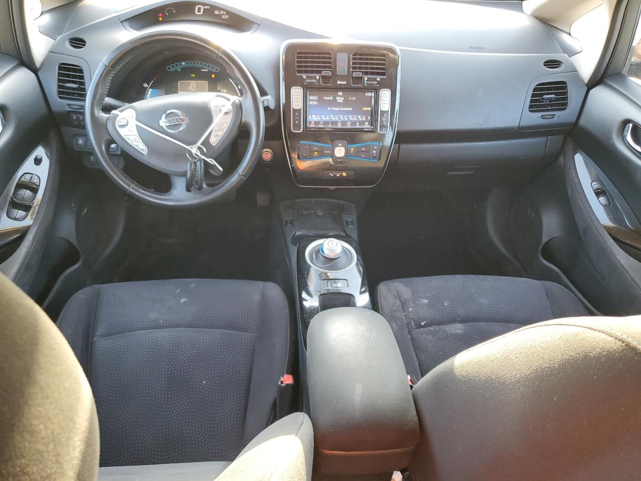 2016 Nissan Leaf - Image 8