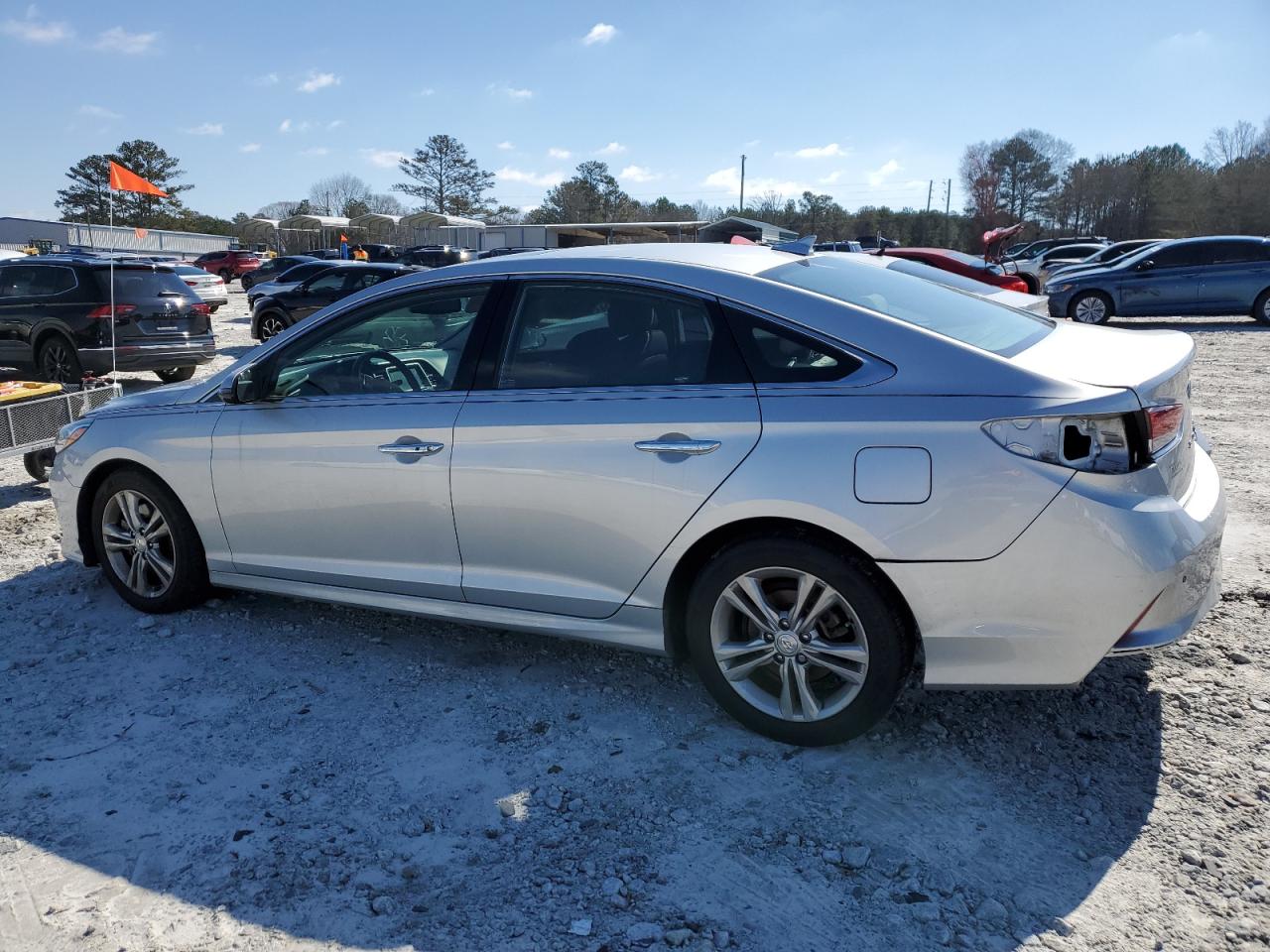 2018 Hyundai Sonata - Image 2