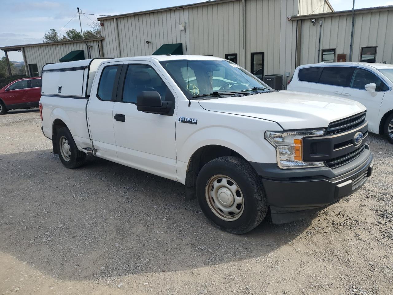 2018 Ford F-150 - Image 4
