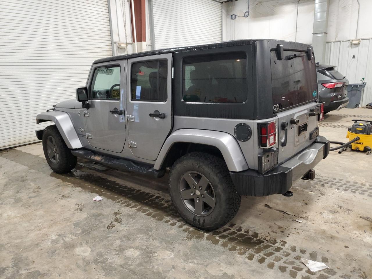 2015 Jeep Wrangler - Image 2