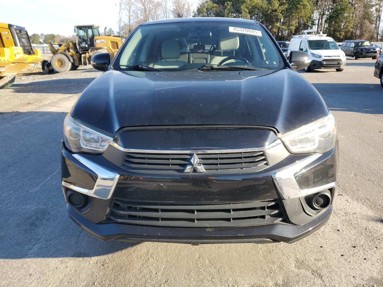 2017 Mitsubishi Outlander - Image 5