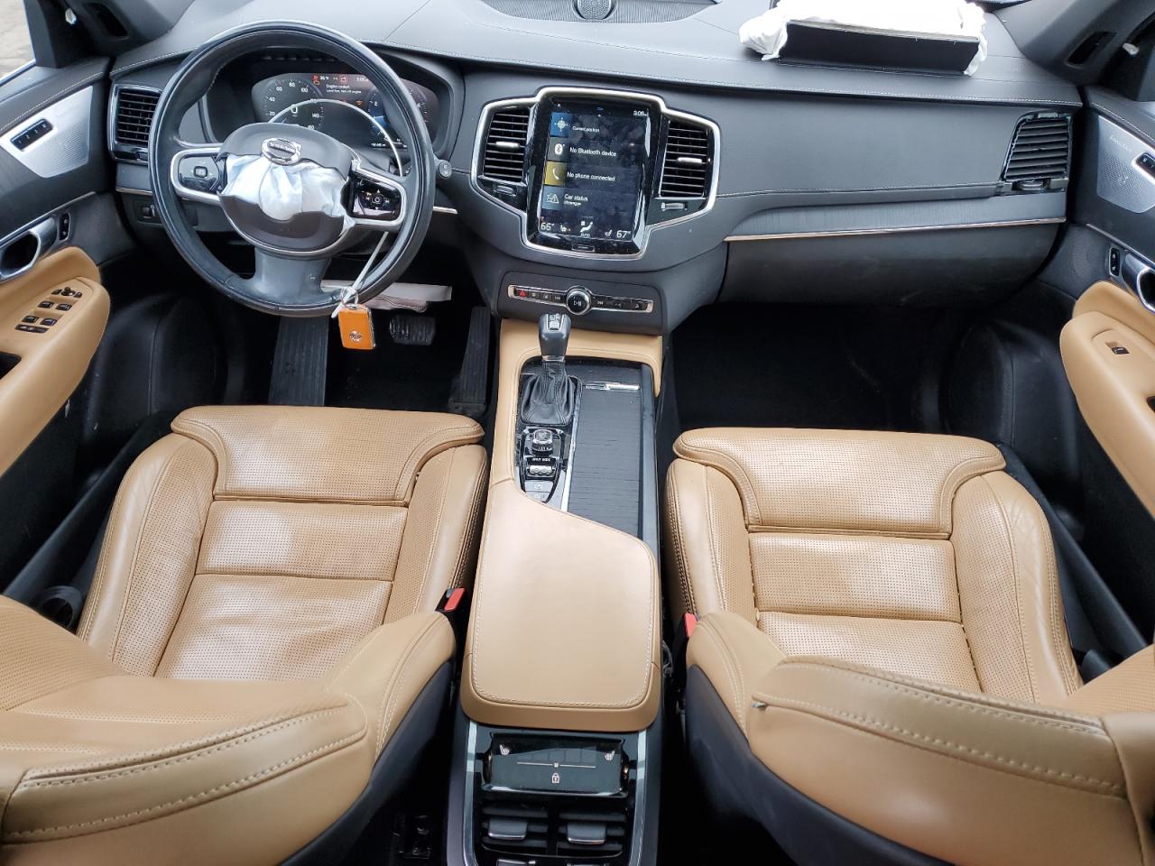 2021 Volvo XC90 - Image 8